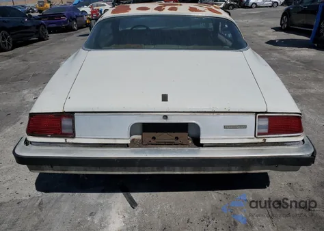 1977 Chevrolet Camaro из США, поврежденный, VIN 1S87U7L586199